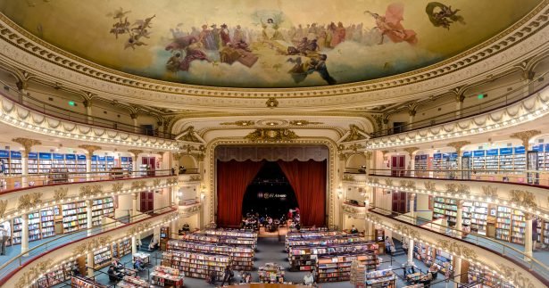 Image of This Gorgeous 100-Year-Old Theater Turned Bookstore Will Amaze You