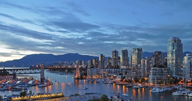 Image of Vancouver: The Ultimate Guide To Adventure