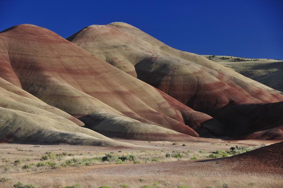 Painted Hills, John Day Fossil Beds National Monument, Mitchell, Oregon,USA