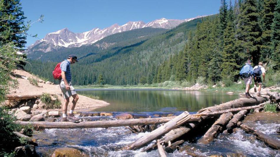 hiking-in-the-gore-range