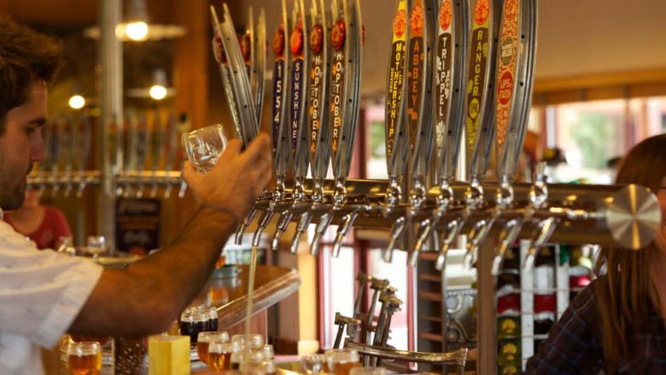 taps-in-tasting-room-at-new-belgium-brewing-company-in-fort-collins