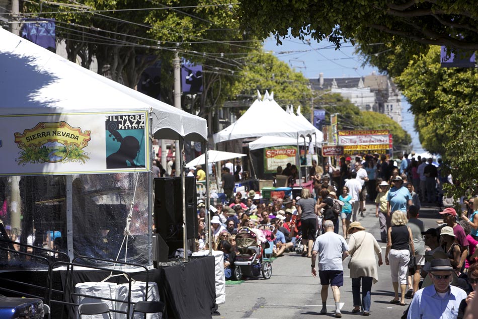 The-Fillmore-Street-Fair