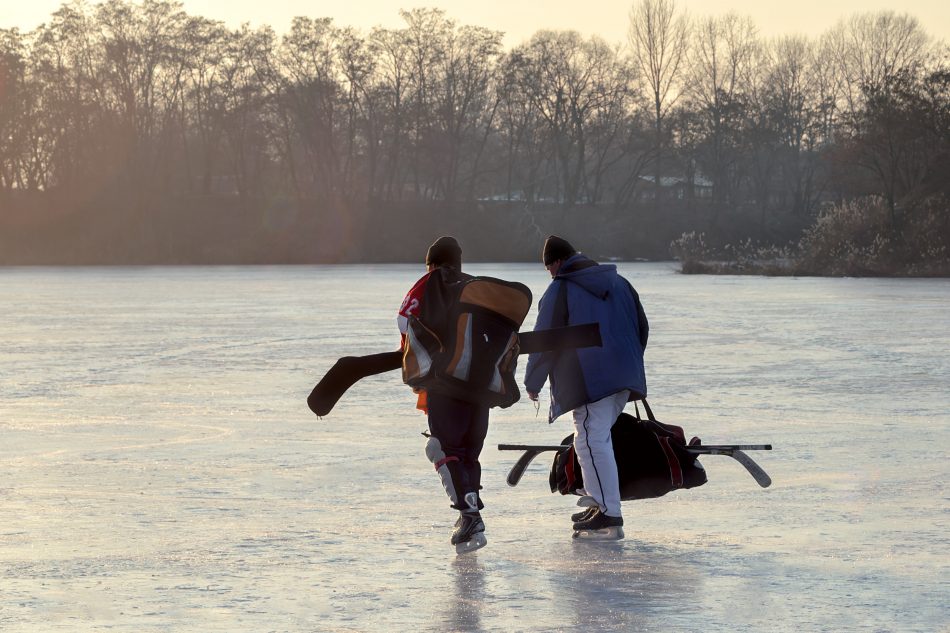 Canada 150 Pond Hockey