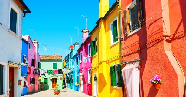 Image of 7 Of The World’s Most Vibrant, Colorful Neighborhoods