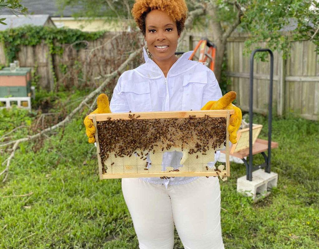 Eartha’s Farm Herban Bee