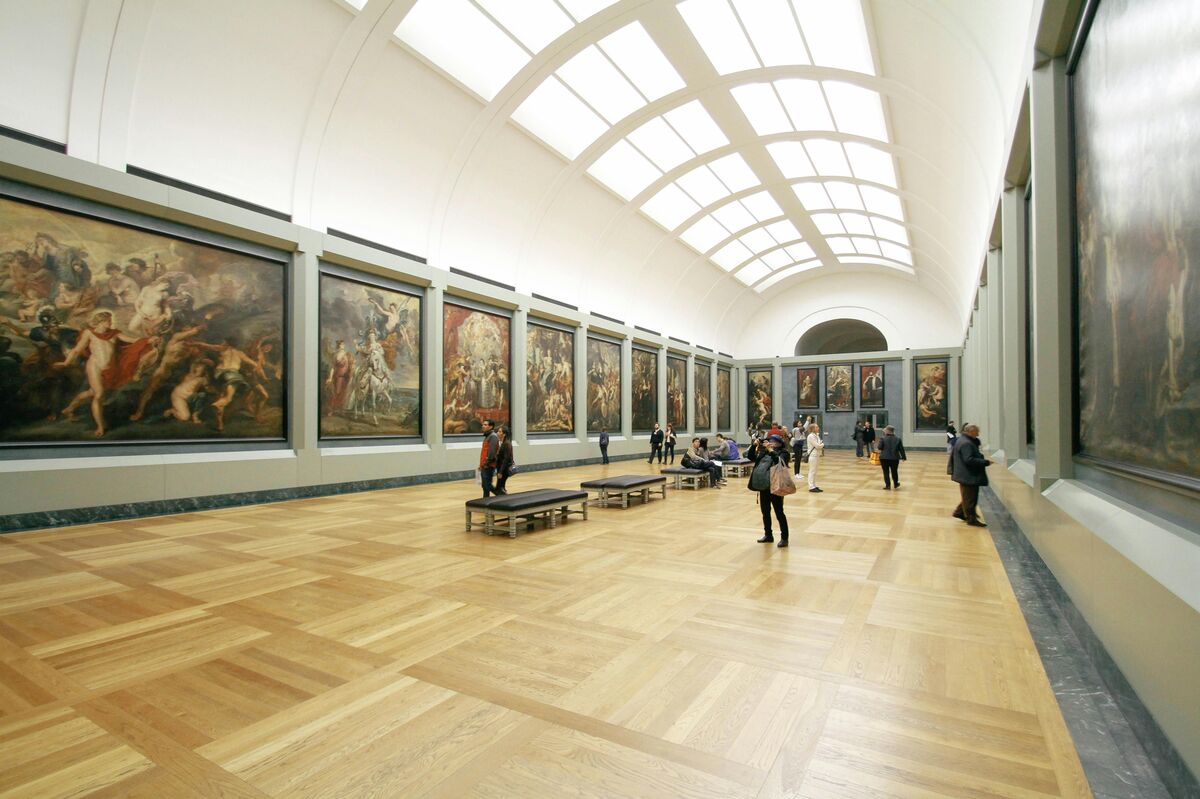 A Traveler’s Guide to Viewing Art with Curiosity