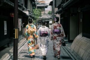 Tips for Travel on a Tight Budget