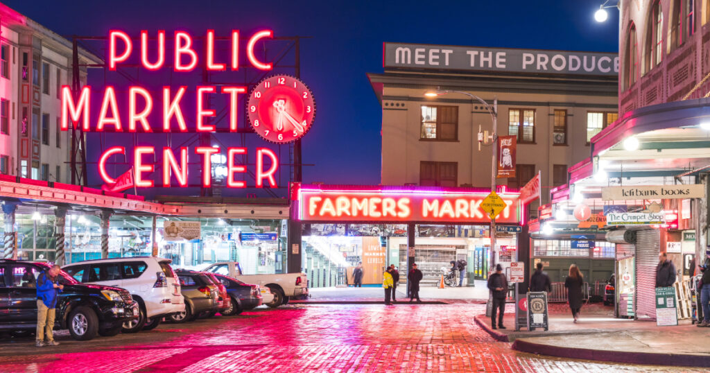 Shutterstock Pike place market, Seattle USA