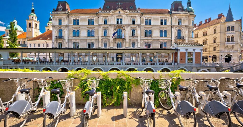 Shutterstock Ljubljana architecture and tourist bikes, Slovenia