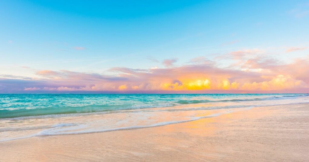 Shutterstock Low clouds on the horizon of Grace Bay Beach