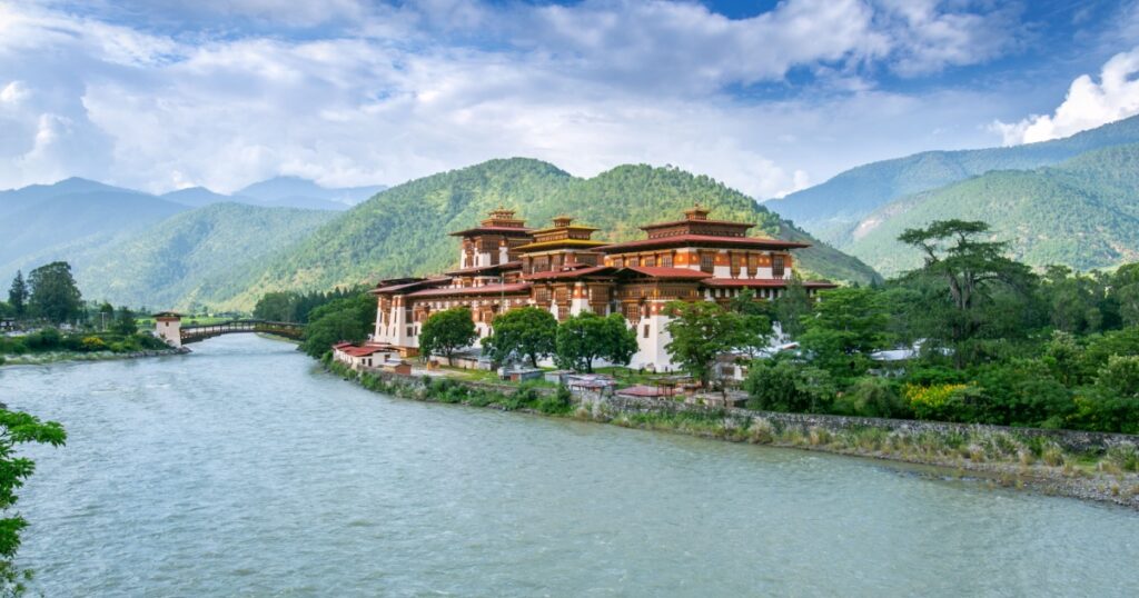 View of Punakha Dzong Monastery, one of the largest monestary in Asia, Punakha, Bhutan
