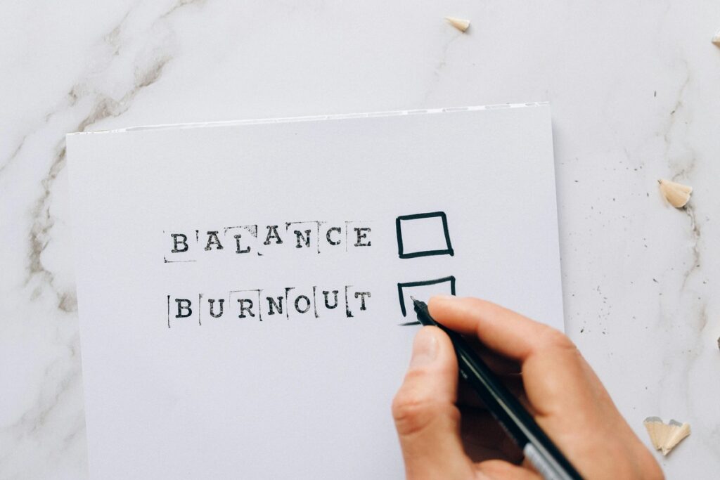Work, Burnout, Repeat? Time for a Mid-Career Gap!