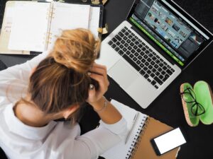 Work, Burnout, Repeat? Time for a Mid-Career Gap!