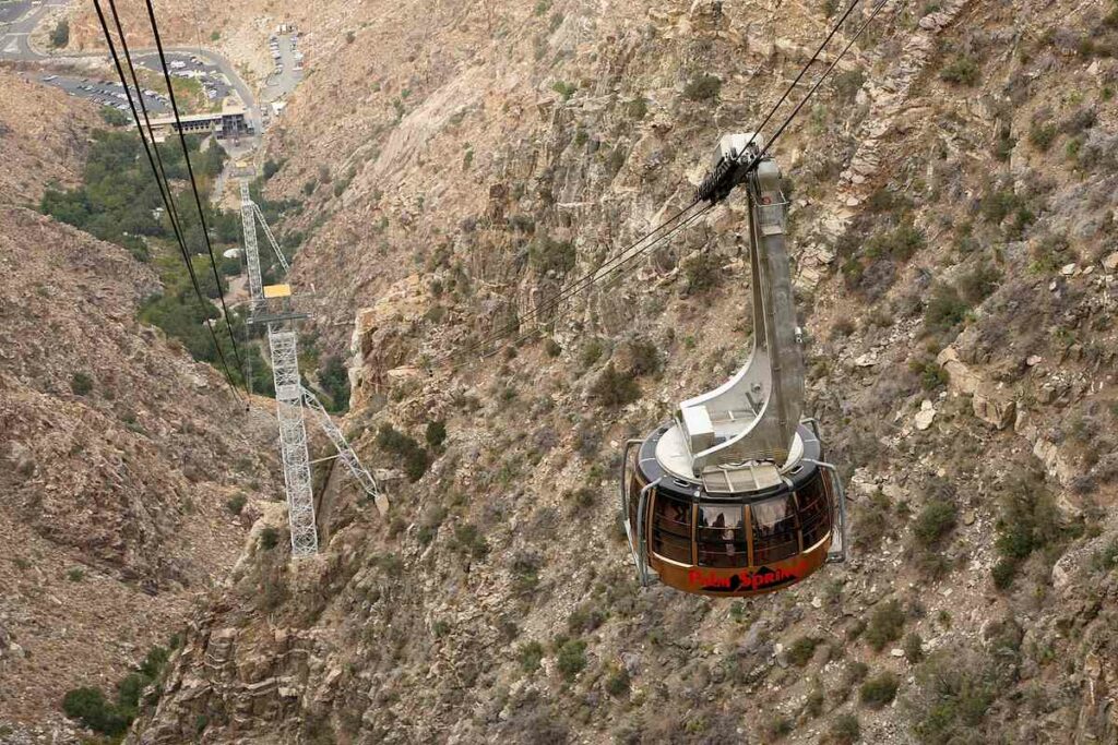 10 Must-Do Experiences for First-Time Visitors to Palm Springs