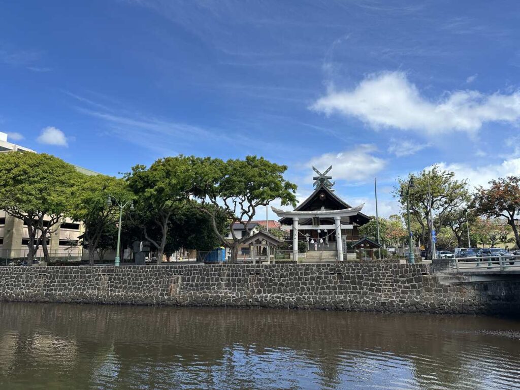 Shrine-like building beside a canal in Honolulu’s Chinatown area.